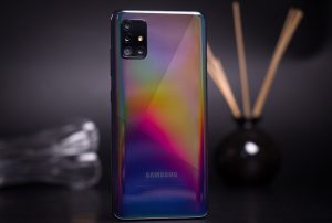 samsung galaxy a51 inceleme 7 300x202 - Samsung Galaxy A51 İnceleme